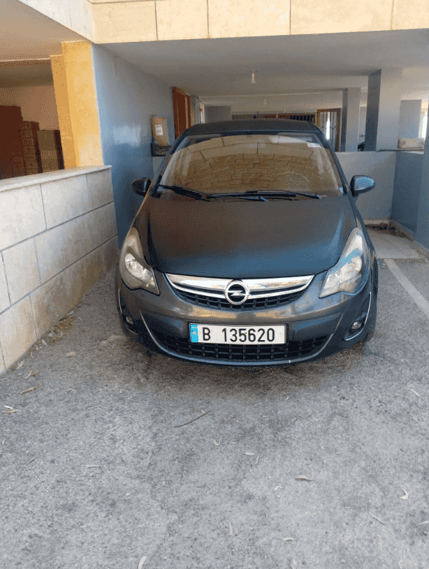 Opel Corsa 2014 model for sale 